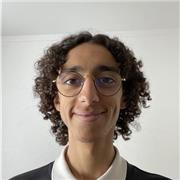 J'aimerais donner des cours afin de pouvoir aider le plus de jeunes élèves possibles