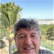 Psicólogo coach, especializado en el desarrollo de mandos intermedios.
