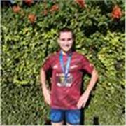 Practico deporte seis días a la semana, atletismo . Mis clases van dirigidas a todos y se adaptan al cliente y sus objetivos