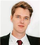 Sono disponibile come aiuto compiti, recupero debiti (durante il periodo estivo) e preparazione per verifiche/esami, ma anche per lezioni individuali e lezioni di preparazione per le certificazioni linguistiche cambridge.