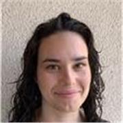 Soy una estudiante con el certificado C1 de Inglés de Cambridge y puedo ofrecer clases cercanas y dinámicas 