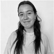 Hola! Soy Profesora de Historia y Ciencias Sociales de secundaria y bachillerato.