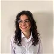 Offro lezioni individuali online in lingua inglese e in italiano, in quanto madrelingua italiana e con C1 (Cambridge) di inglese.