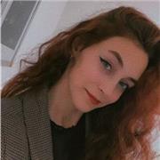 Étudiante donnant des cours de français/rattrapage ou soutient scolaire