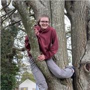 I am a student with prior experience and knowledge working with children and have proven knowledge of subject matter