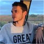 Técnico de sonido y productor musical con dos años de experiencia.