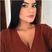 Estudiante de derecho, ganadora de concursos de debate y oratoria. Enseño a niños de todas las edades el arte de comunicarse