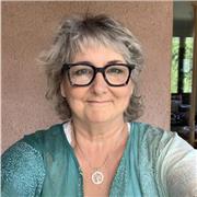 Prof natif d'anglais avec plusieurs ans comme enseignante