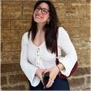 Dottoressa in lingue e traduzione offre supporto per lo svolgimento di compiti