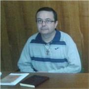 Profesor de repaso en general, especializado en humanidades.