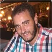 Profesor Guitarra con muchos años de experiencia. Doy clases online también