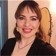 Soy cubana, Profesora de Arte. Estudie italiano en niversidad de Milán