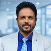 I am an IB/Cambridge Examiner and educator with 20+ years of experience, aiming lessons at students seeking top-tier exam results.