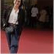 Estudié psicopedagogía infantil y me encanta enseñar a niños.
