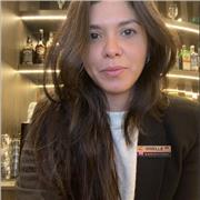 Spanisch-Tutorin für Anfänger, ich komme. Der Unterricht findet online statt, nicht persönlich.