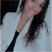 Comunicadora social especialista en relaciones comunitarias, desarrolla procesos de oratoria y comunicación