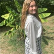 Je donne des cours personnalisés de la primaire à la 1ere année de lycée