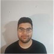 Profesor especializado en la rama de cine y audiovisual