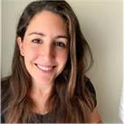 Profesora titulada en Lengua Catalana y Literatura con más de 5 años de experiencia en Educación.