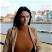 History tutor providing lessons to people all age