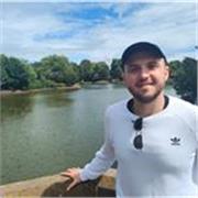 Studente al V anno di giurisprudenza offre ripetizioni ed aiuto compiti a studenti delle scuole medie e biennio delle superiori