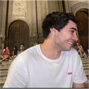 Acabo de terminar la carrera de física por lo que puede enseñar tanto física como matemáticas a mis alumnos