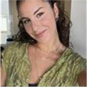 Profesora apta tanto para impartir lengua castellana o matemáticas en el ámbito de primaria