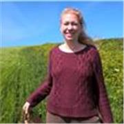 Online and in-person lessons in Swansea. Native English tutor with 9 years of experience.