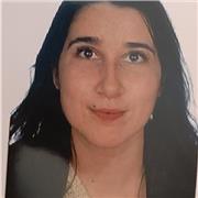 Profesora con experiencia en inglés, matemáticas y dietética, estudié psicología  técnicas de lectura, memorización y organización