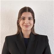 Profesora de varias materias como castellano, catalán, inglés, matemáticas, economía… Cuéntame qué le cuesta a tu hijo/a.