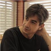 Doy clases particulares de comunicación audiovisual y periodismo, así como otras materias relacionadas con las artes y humanidades (literatura, antropología, sociología, historia...)