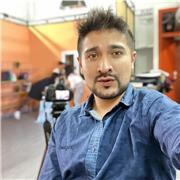 Ingeniero en Comunicación Social y Producción Audiovisual con un Máster en Comunicación Audiovisual para la era Digital