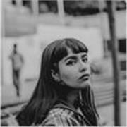 Hola,soy realizadora audiovisual,pero me gusta ayudar en deberes y actividades didácticas a los chicos sobre todo temas artísticos