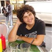 Professeure de mathématiques et de Physique - Chimie sur Paris. Actuellement en classe préparatoire scientifique.