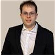 Senior Developer offre lezioni di Programmazione, Algoritmi e materie informatiche