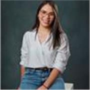 Psicóloga con habilidades de comunicación, paciencia y acompañamiento en el aprendizaje.