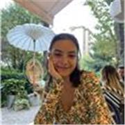 I studied English for 14 years. I was in an high school where I took all my courses in English. I worked with a lot of foreign sudents.