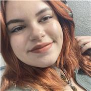 Étudiante en troisième année de langue étrangère appliquée propose des cours particuliers.