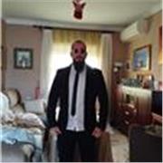 Persona altamente sensible con buenos dotes comunicativos y pedagógicos.