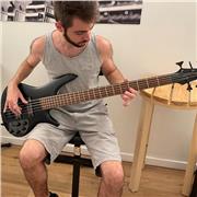 Cours de basse pour débutant & intermédiaire (basse 4,5 et 6 cordes)