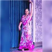 Profesora de baile varios estilos .
Salsa.bachata.
Flamenco y sevillanas