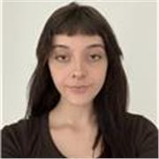 Soy una persona empática, cariñosa, cercana, trabajadora, tengo experiencia con personas en situación de dependencia