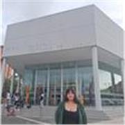 Nativa en chino, nacido en España y criada en Valencia. Estudio Filología Clásica actualmente.