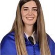Estudiante de último año de química y futura profesora.