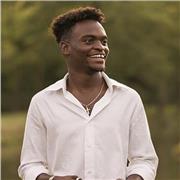 Insegnate di letteratura italiana e storia per scuole medie e primi anni delle scuole superiori