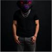 Latino Dj Productor Creativo, manejo todos los géneros con amplia experiencia Formando Productores desde Cero