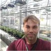 Profesor Doctor en Biología, con mas de 10 años de experiencia y apasionado por la docencia, imparte clases on-line.