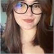 Apta para niveles de ESO y bachillerato. Soy estudiante de filología clásica abierta a las necesidades de cada alumno.