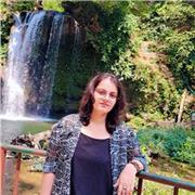 I gave private lessons of yoga tailored to your level and learning needs.