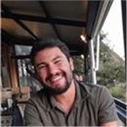 Soy brasileño, nativo y doy clases de Portugués para hispanohablantes hace 8 meses. 